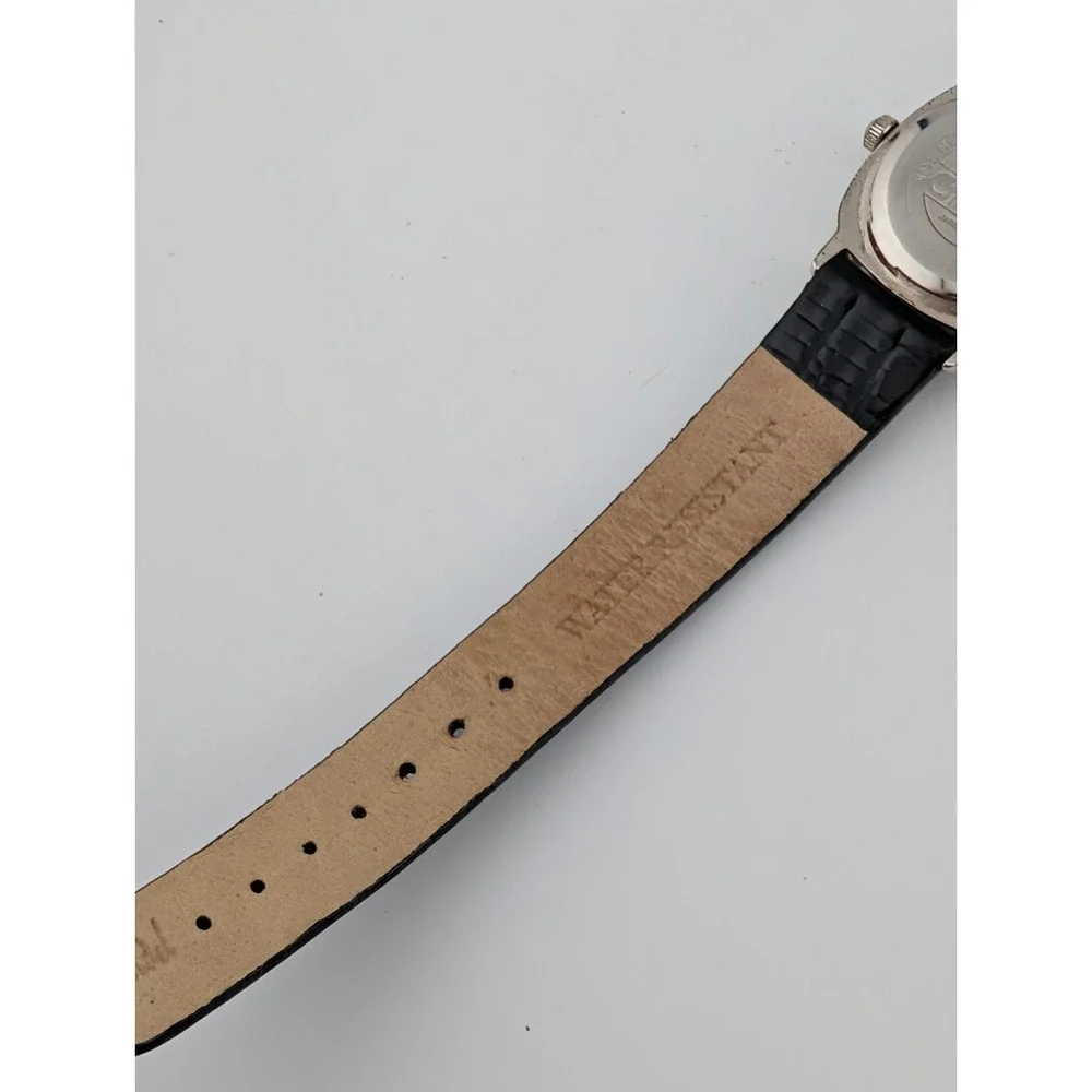 Vintage Cherokee Watch Women‎ 23mm Silver Case Black Leather Band- New Battery